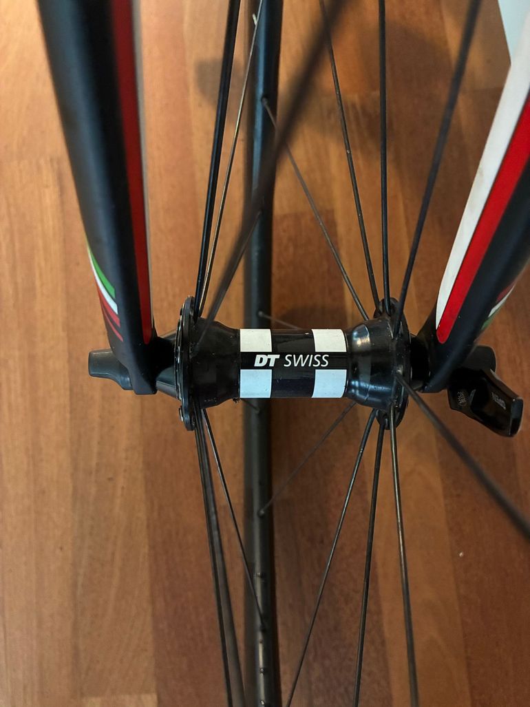 Used Colnago C60 Shimano Ultegra Di2 ARNT wielen 2018 Road & Gravel, Black — image 14 of 15