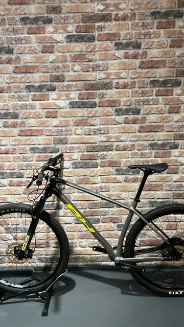 Used BH ULTIMATE 6.5 2023 2023 Mountainbike, Light Gray — image 2 of 5