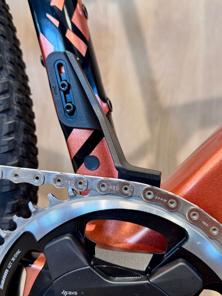 Canyon Grail CFR LTD 2024 2024 Road & Gravel usato, Arancione — immagine 12 di 17