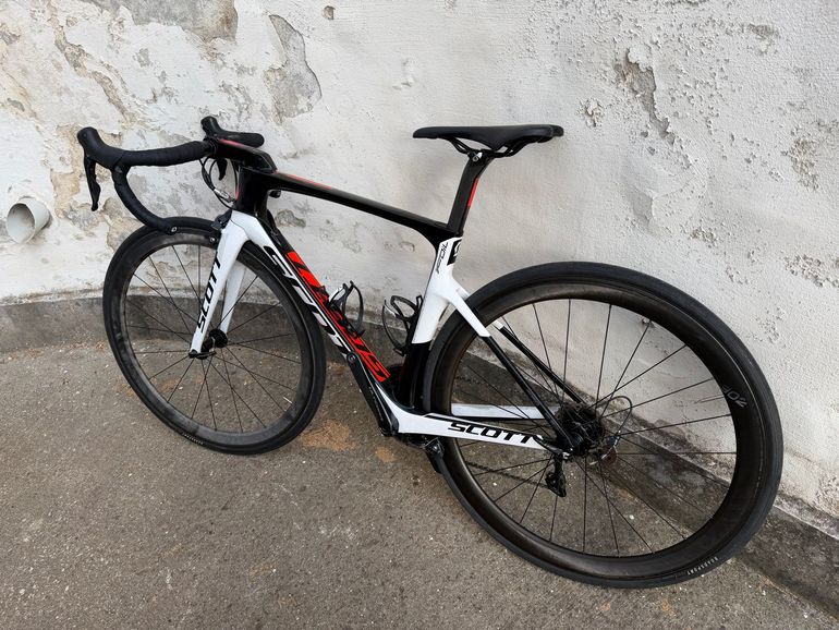 Použité Scott Foil 30 2017 2017 Road & Gravel — obrázek 8 z 18