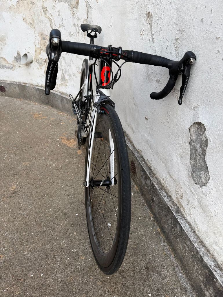Použité Scott Foil 30 2017 2017 Road & Gravel — obrázek 4 z 18