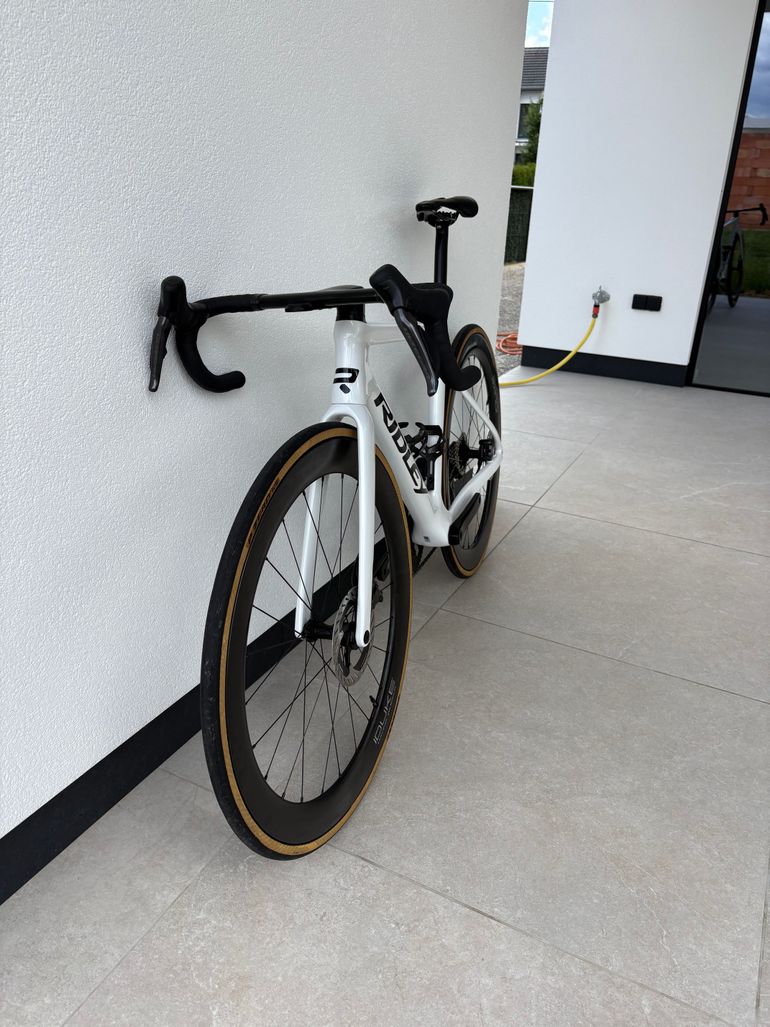 Used Ridley Falcn RS Shimano Ultegra Di2 2024 Road & Gravel, White — image 4 of 11