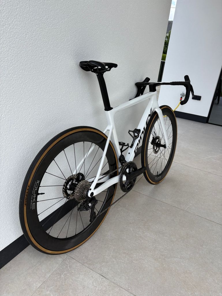 Used Ridley Falcn RS Shimano Ultegra Di2 2024 Road & Gravel, White — image 3 of 11