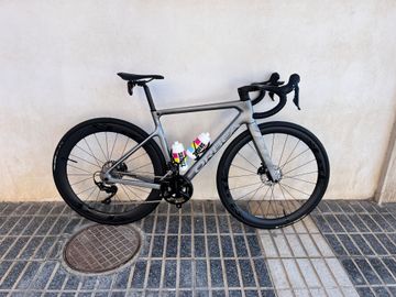 Used Orbea ORCA M30 2023 2023 Road & Gravel, Light Gray — image 11 of 15