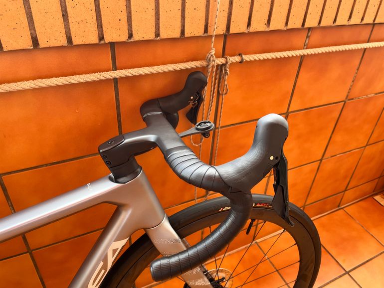 Použité Orbea ORCA M30 2023 2023 Road & Gravel — obrázek 6 z 10