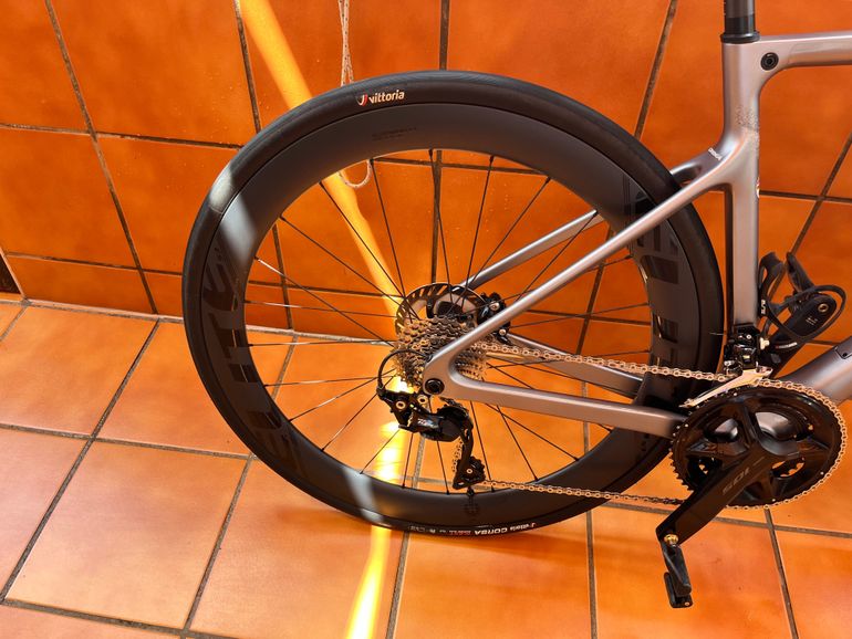 Used Orbea ORCA M30 2023 2023 Road & Gravel, Light Gray — image 14 of 15