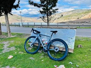 Použité Orbea ORCA M30 2023 2023 Road & Gravel — obrázek 1 z 10