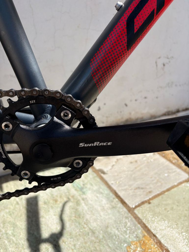 Tweedehands Carrera Custom Shimano Tourney 2023 Mountainbike — afbeelding 4 van 9