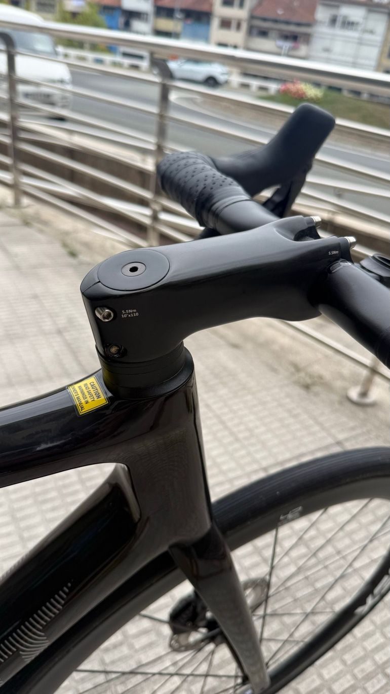 Tweedehands Giant Tcr Shimano Dura Ace Di2 2025 Road & Gravel — afbeelding 9 van 15