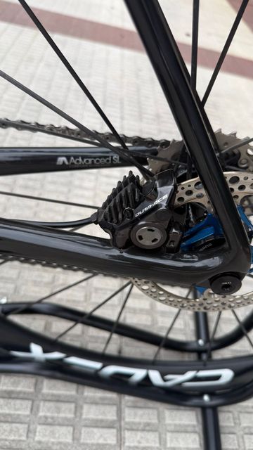 Tweedehands Giant Tcr Shimano Dura Ace Di2 2025 Road & Gravel — afbeelding 12 van 15