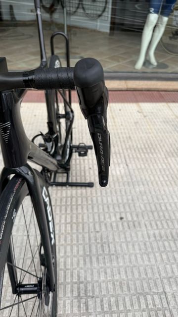 Tweedehands Giant Tcr Shimano Dura Ace Di2 2025 Road & Gravel — afbeelding 7 van 15