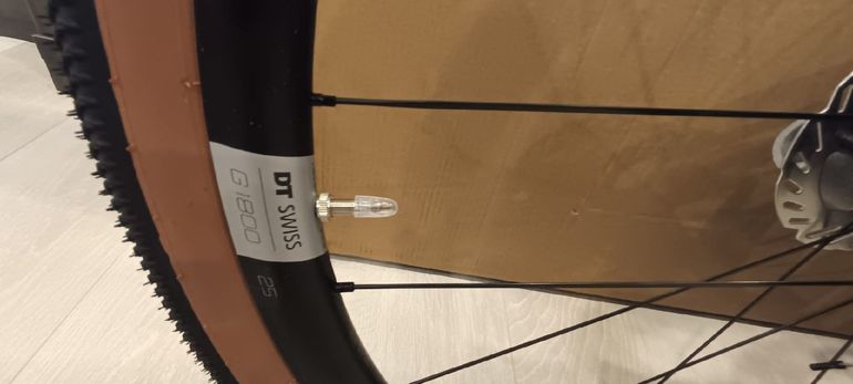 Używany Škoda Custom Shimano GRX 2025 Road & Gravel — zdjęcie 7 z 10