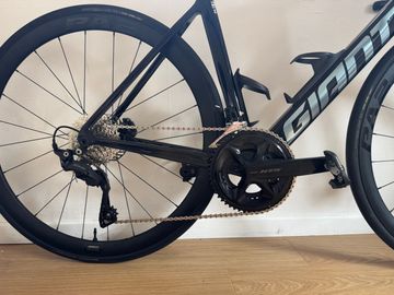 Używany Giant Propel Advanced 2 2025 2025 Road & Gravel — zdjęcie 6 z 7