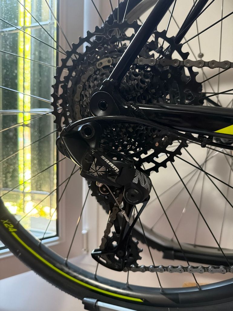 Used Scott Scale 950 2019 2019 Mountainbike, Black, 29 — image 2 of 5