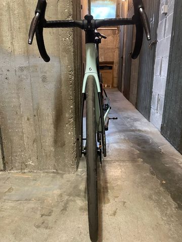 Used Scott foil Custom Shimano Ultegra Di2 2025 Road & Gravel, White — image 6 of 7