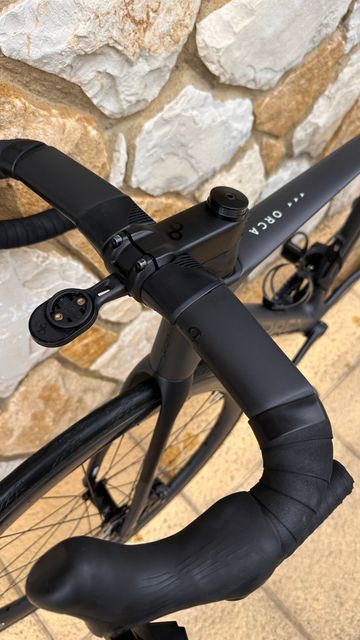Orbea ORCA M35i 2024 2024 Road & Gravel usato, Nero — immagine 5 di 6