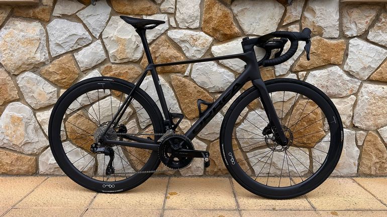 Orbea ORCA M35i 2024 2024 Road & Gravel usato, Nero — immagine 2 di 6