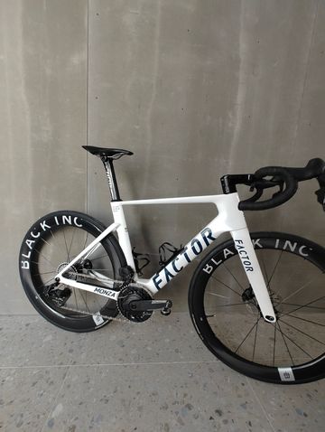 Gebrauchtes Factor MONZA Custom Frameset 2025 Road & Gravel, Weiß — Bild 1 von 3