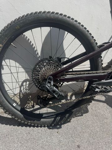 Gebrauchtes Specialized Turbo Levo SRAM GX Eagle AXS 2025 Mountainbike, Rot — Bild 3 von 5