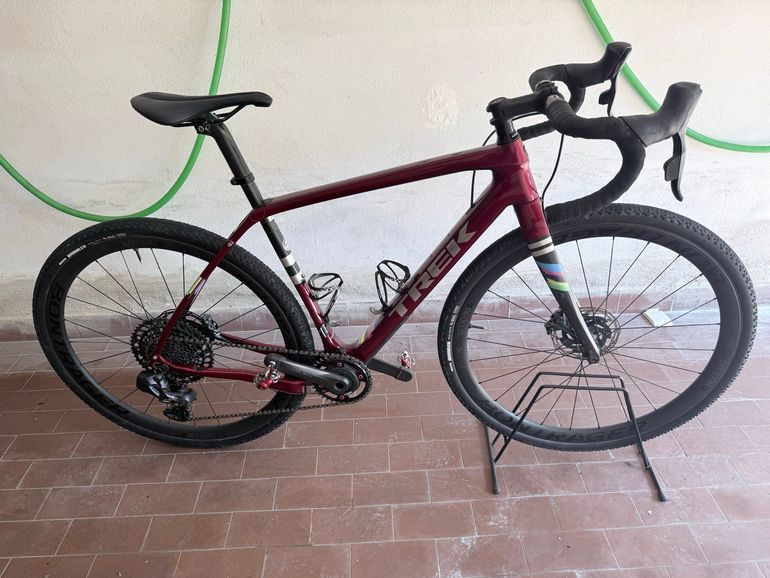Used Trek Checkpoint SL 7 2020 2020 Road & Gravel, Red — image 2 of 34