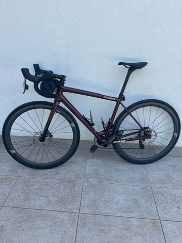 Used Specialized Aethos SRAM Force eTap AXS 2023 Road & Gravel, Red — image 1 of 14
