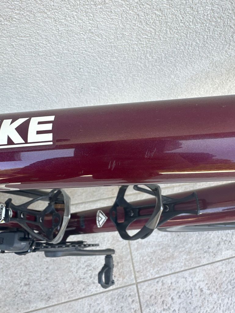 Used Specialized Aethos SRAM Force eTap AXS 2023 Road & Gravel, Red — image 5 of 14