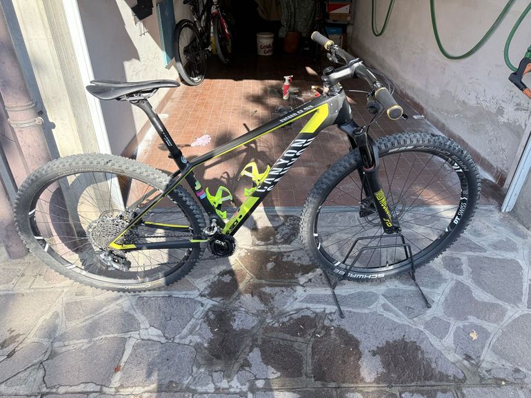 Brugt Canyon Exceed CF SL 8.0 Pro Race 2018 2018 Mountainbike — billede 41 af 42