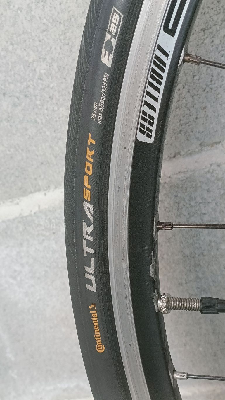 Used BMC SL01 2011 Road & Gravel, Red — image 10 of 13
