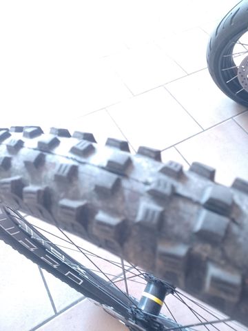 Whistle Custom SRAM Rival eTap AXS 2023 Mountainbike usato, Nero — immagine 5 di 12