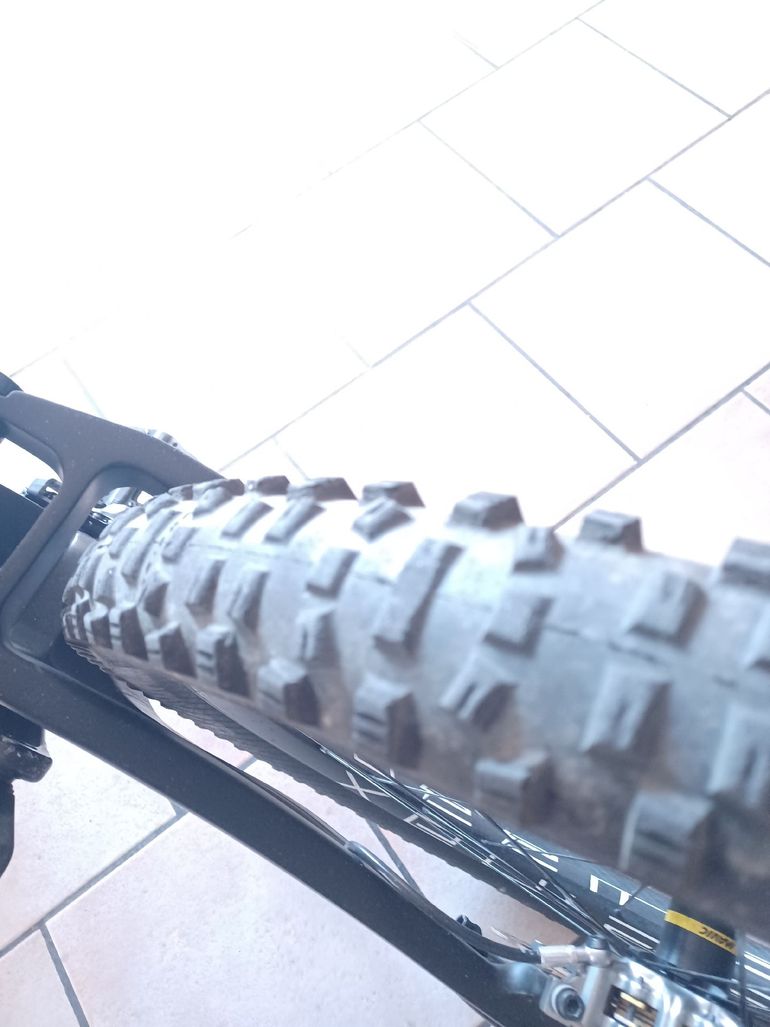 Whistle Custom SRAM Rival eTap AXS 2023 Mountainbike usato, Nero — immagine 6 di 12