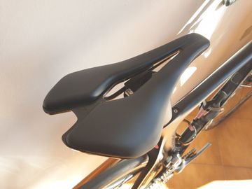 Used Pinarello Prince SRAM Red eTap 2019 Road & Gravel, Black — image 8 of 14