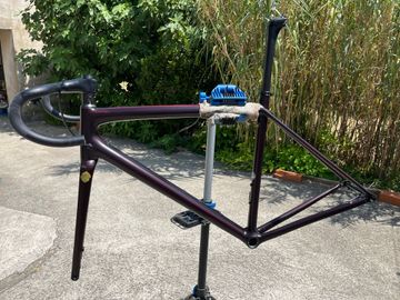 Used Specialized Aethos Expert 2021 Frameset 2021 Road & Gravel, Red — image 6 of 8