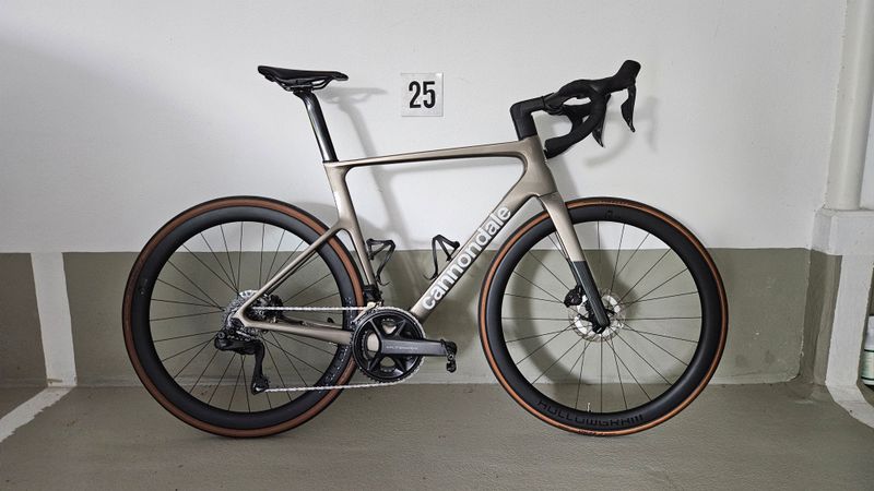 Cannondale SupersixEvo 2 2025 Road & Gravel usato