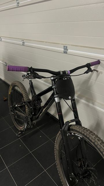 Used Canyon Sender SRAM Red eTap AXS 2019 Mountainbike, Black — image 2 of 6