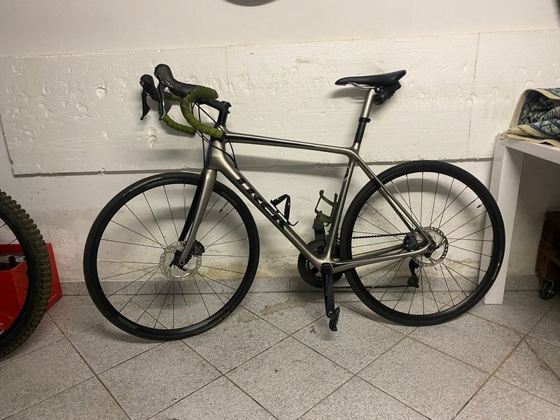 Gebrauchtes Trek Émonda SL 6 Disc 2018 2018 Road & Gravel