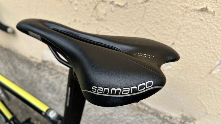 Używany Bianchi Oltre XR.1 105 2016 2016 Road & Gravel — zdjęcie 4 z 11