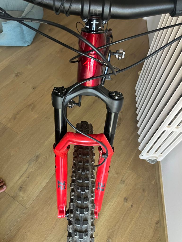 Gebrauchtes Merida ONE-TWENTY 3000 2024 2024 Mountainbike, Rot — Bild 9 von 15