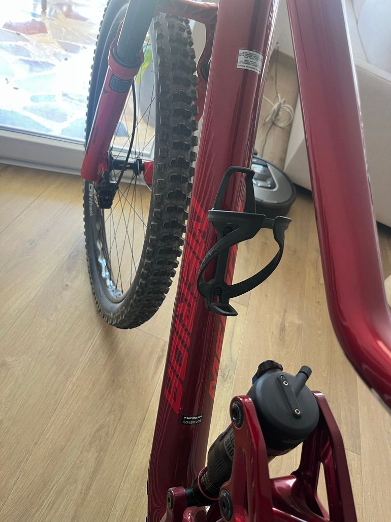 Gebrauchtes Merida ONE-TWENTY 3000 2024 2024 Mountainbike, Rot — Bild 10 von 15
