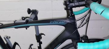 Bianchi Intenso 105 2016 2016 Road & Gravel usato, Nero — immagine 5 di 6