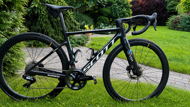 Použité Scott Addict RC Ultimate 2023 2023 Road & Gravel