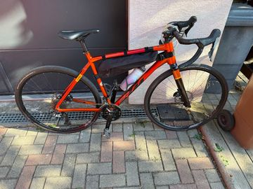 KTM X-STRADA 10 2024 Road & Gravel usato, Arancione — immagine 2 di 4
