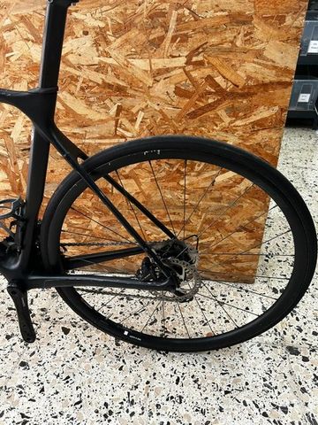 Giant TCR Advanced 2 2022 2022 Road & Gravel de segunda mano, Negro — imagen 11 de 14