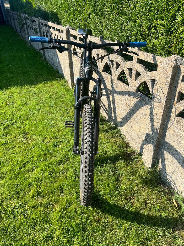 Used Kona Big Honzo 2024 2024 Mountainbike, Black, 27.5 — image 3 of 11
