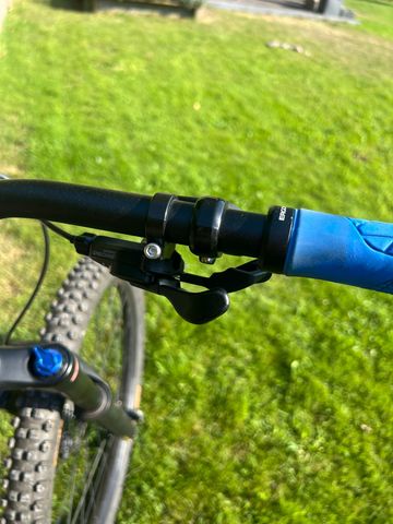 Used Kona Big Honzo 2024 2024 Mountainbike, Black, 27.5 — image 6 of 11