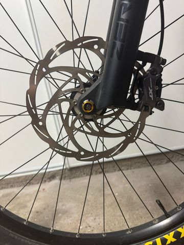 Gebrauchtes SUNN Custom Shimano CUES 2025 Mountainbike, Rot — Bild 2 von 10