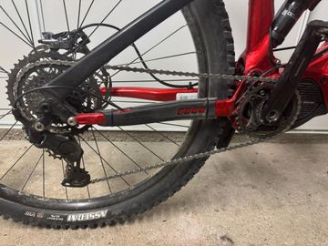 Gebrauchtes SUNN Custom Shimano CUES 2025 Mountainbike, Rot — Bild 7 von 10