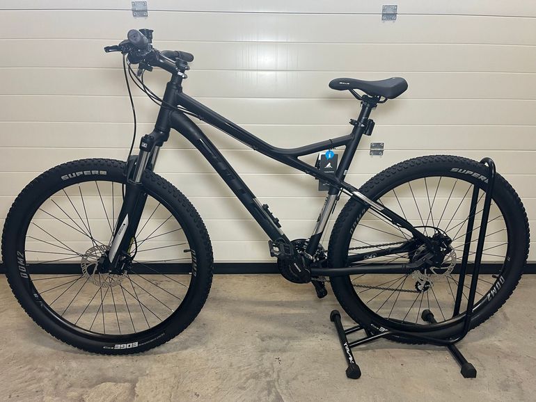 Gebrauchtes BULLS SHARPTAIL 2 2025 2025 Mountainbike, Schwarz, 27.5 — Bild 2 von 6