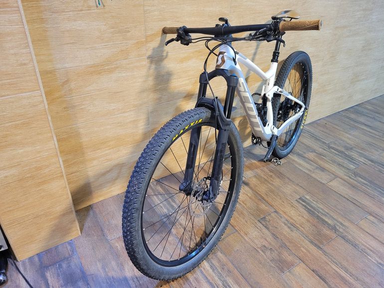 Scott Contessa Spark 910 2019 2019 Mountainbike usato, Bianco — immagine 3 di 5