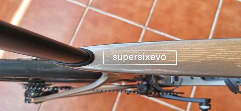 Cannondale SuperSix EVO 2 2024 2024 Road & Gravel usato, Grigio chiaro — immagine 5 di 10