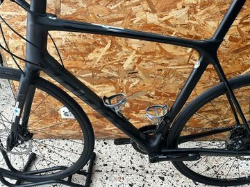 Käytetty Giant TCR Advanced 2 2022 2022 Road & Gravel — kuva 11 / 13